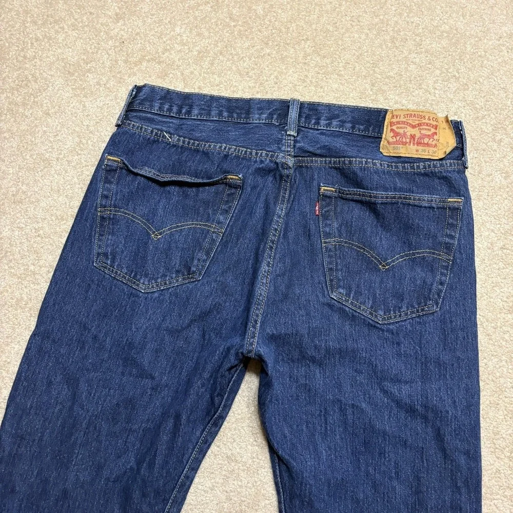 Levis 501 Jeans Mens 36x30 Dark Blue Regular Fit Straight Leg Denim Waterless